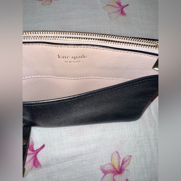 Kate Spade Margaux Medium Convertible Crossbody ✨⭐️💫 - Picture 6 of 8